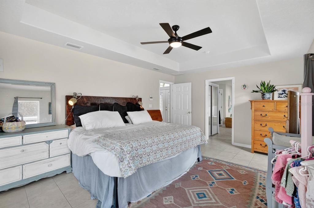 For Sale: $549,000 (4 beds, 4 baths, 2823 Square Feet)
