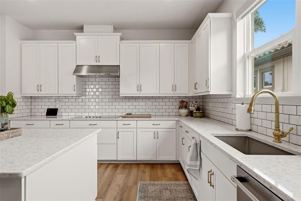 En Venta: $789,000 (4 camas, 3 baños, 2422 Pies cuadrados)