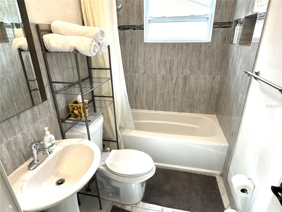 En Renta: $3,200 (3 camas, 2 baños, 1608 Pies cuadrados)