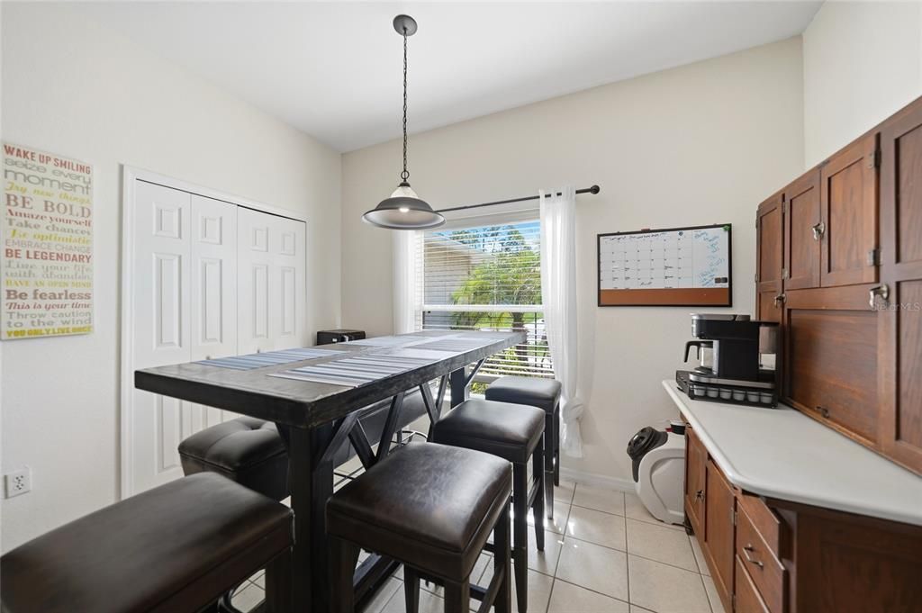 For Sale: $249,900 (3 beds, 2 baths, 1832 Square Feet)