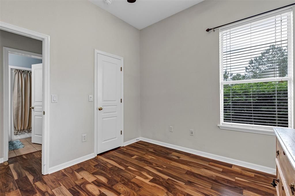 For Sale: $625,000 (3 beds, 4 baths, 3197 Square Feet)