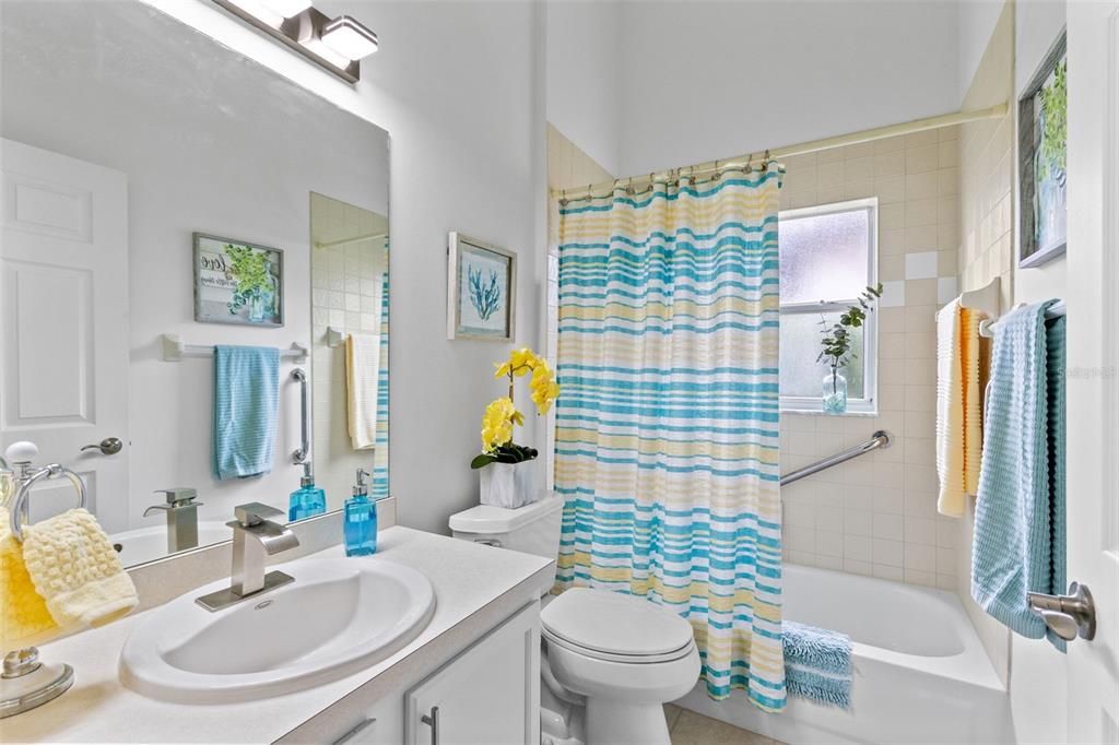 For Sale: $495,000 (3 beds, 2 baths, 1746 Square Feet)