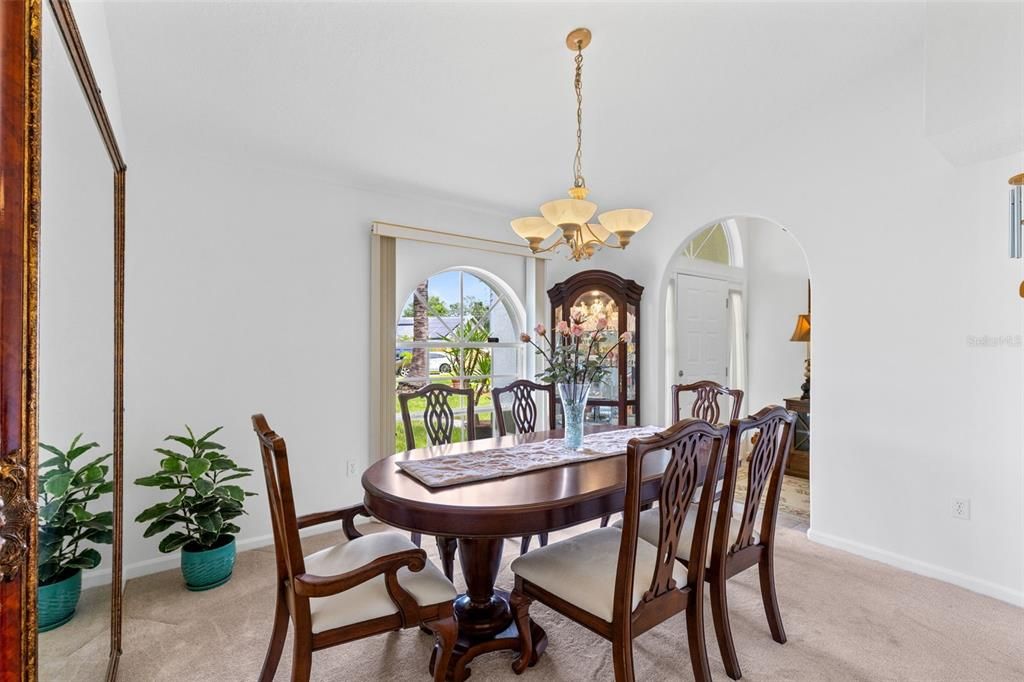 For Sale: $495,000 (3 beds, 2 baths, 1746 Square Feet)