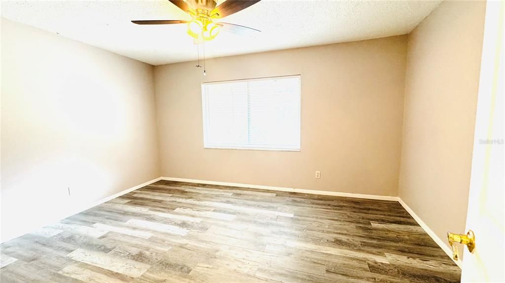 For Rent: $1,350 (1 beds, 1 baths, 783 Square Feet)