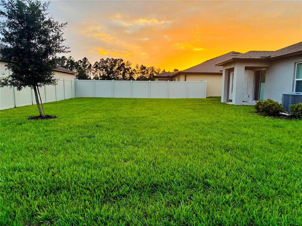En Venta: $369,990 (3 camas, 2 baños, 1560 Pies cuadrados)