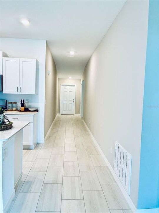 En Venta: $369,990 (3 camas, 2 baños, 1560 Pies cuadrados)