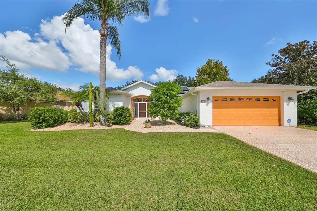 Active With Contract: $440,000 (3 beds, 2 baths, 2044 Square Feet)