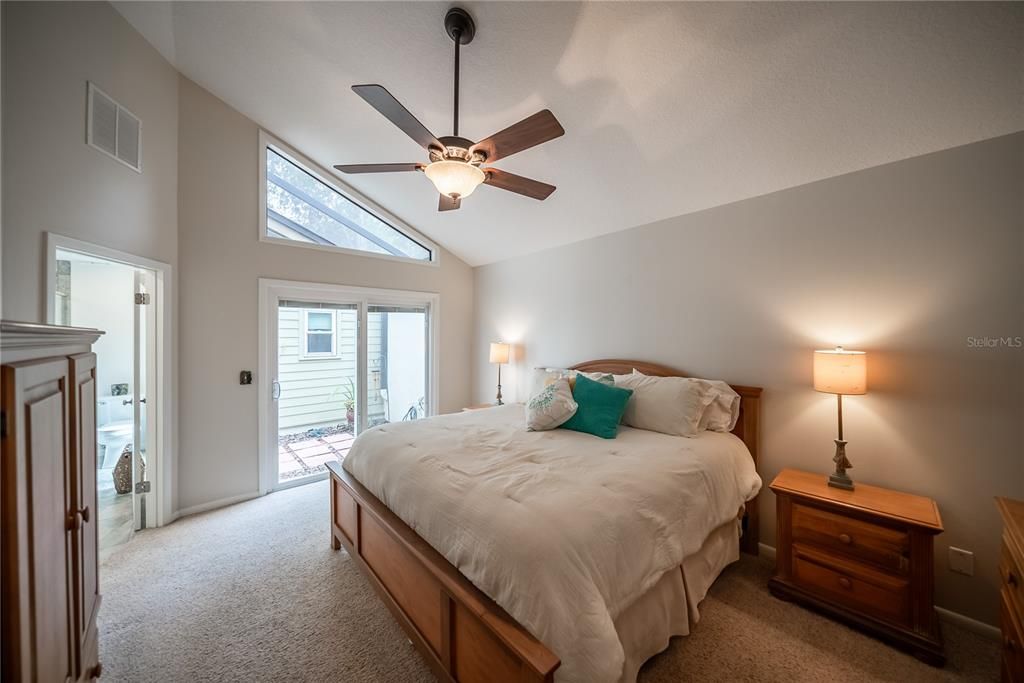 For Sale: $322,500 (3 beds, 2 baths, 1613 Square Feet)