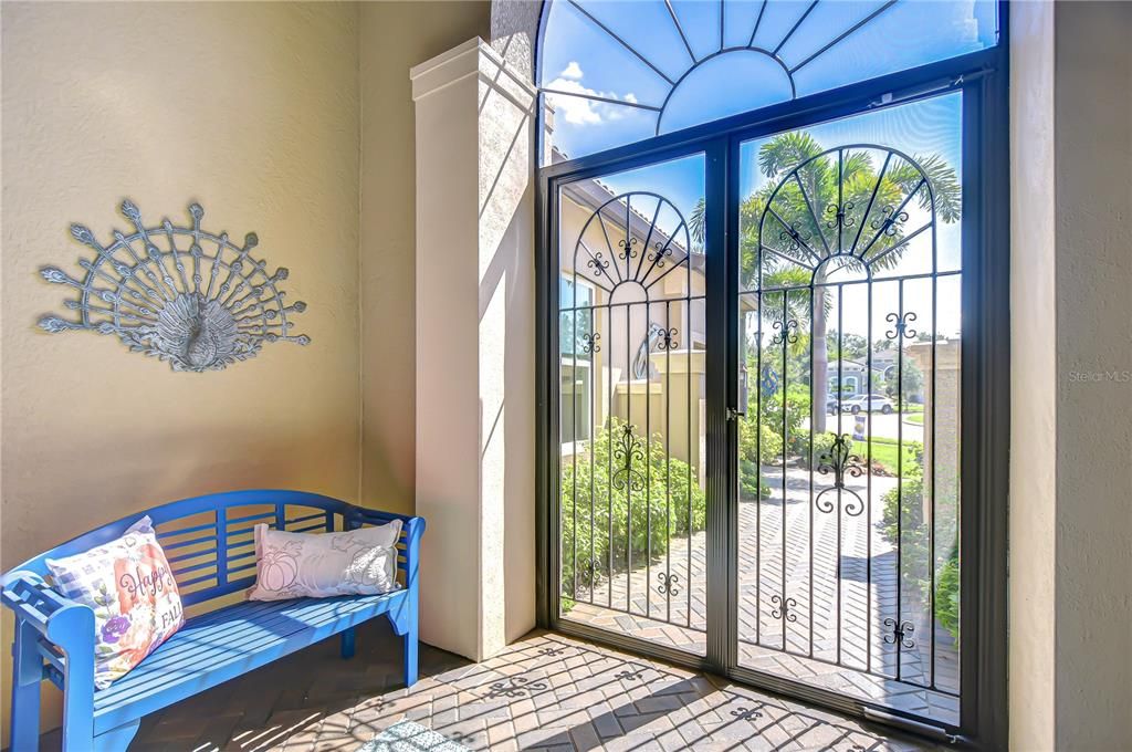 En Venta: $750,000 (3 camas, 3 baños, 3855 Pies cuadrados)