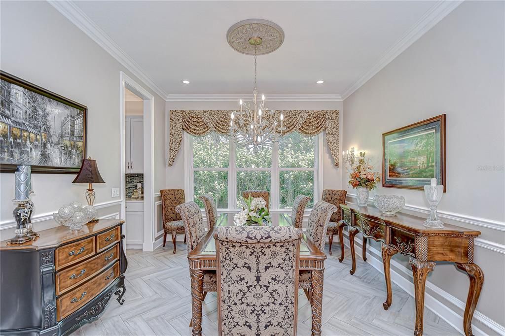 En Venta: $750,000 (3 camas, 3 baños, 3855 Pies cuadrados)