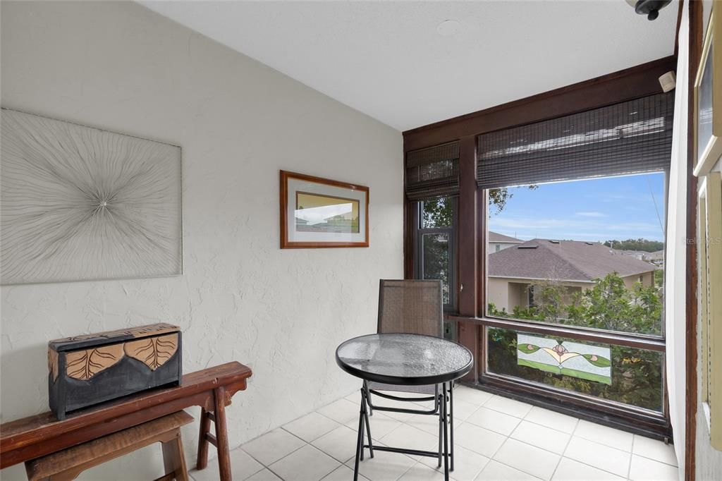 For Sale: $99,900 (2 beds, 2 baths, 1134 Square Feet)