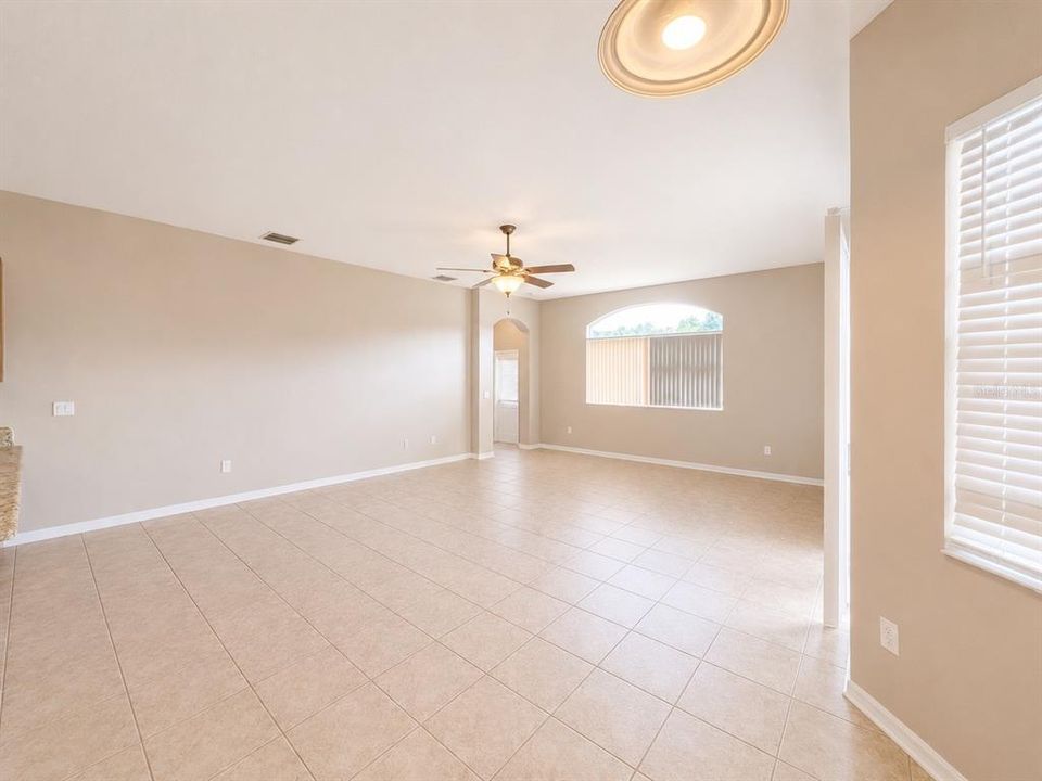 В аренду: $3,450 (4 спален, 3 ванн, 2896 Квадратных фут)