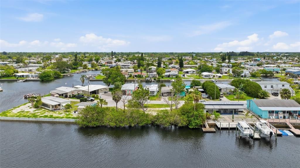 En Venta: $199,900 (0.27 acres)
