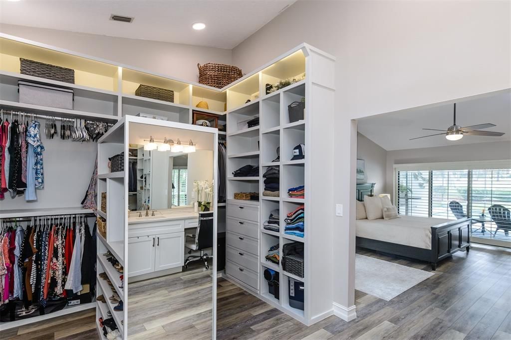 For Sale: $1,150,000 (3 beds, 2 baths, 3144 Square Feet)