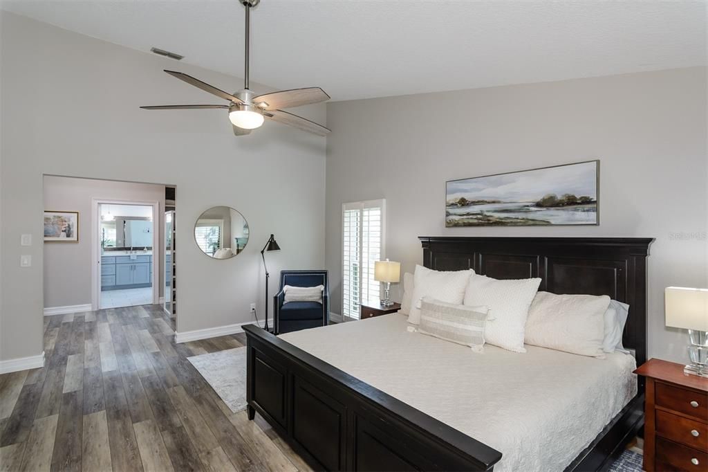 For Sale: $1,150,000 (3 beds, 2 baths, 3144 Square Feet)