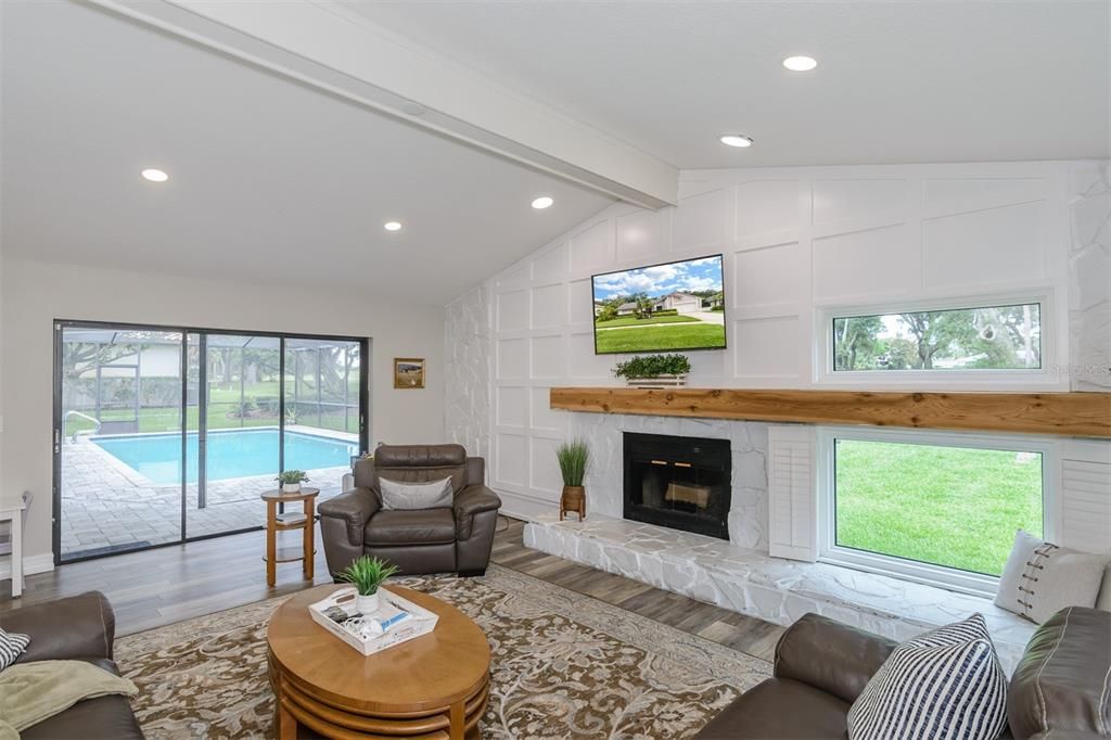 For Sale: $1,150,000 (3 beds, 2 baths, 3144 Square Feet)