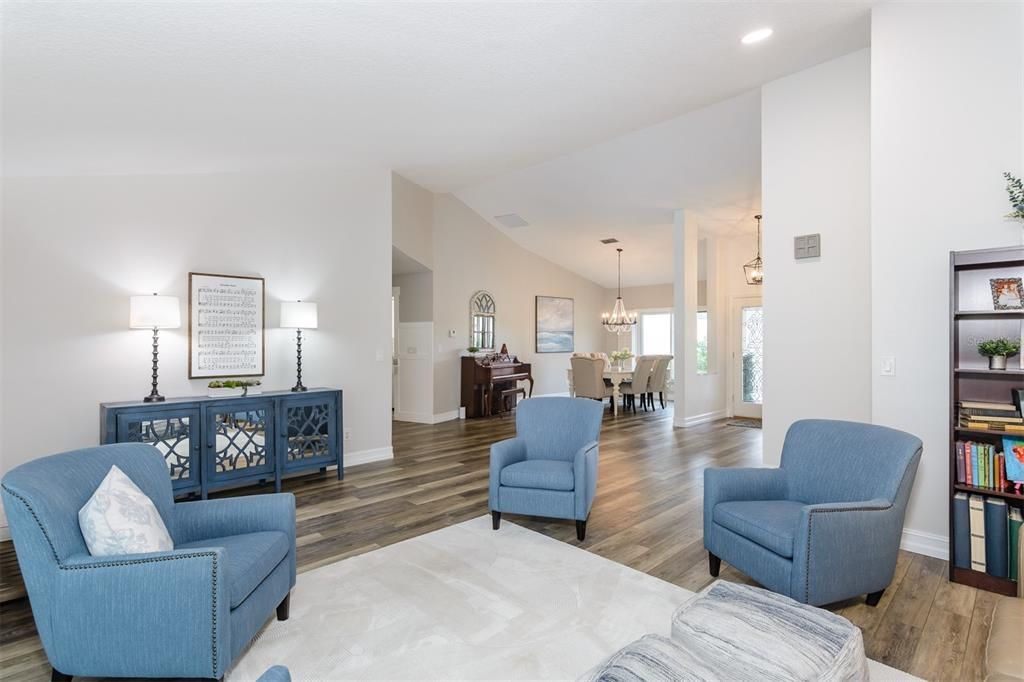 For Sale: $1,150,000 (3 beds, 2 baths, 3144 Square Feet)