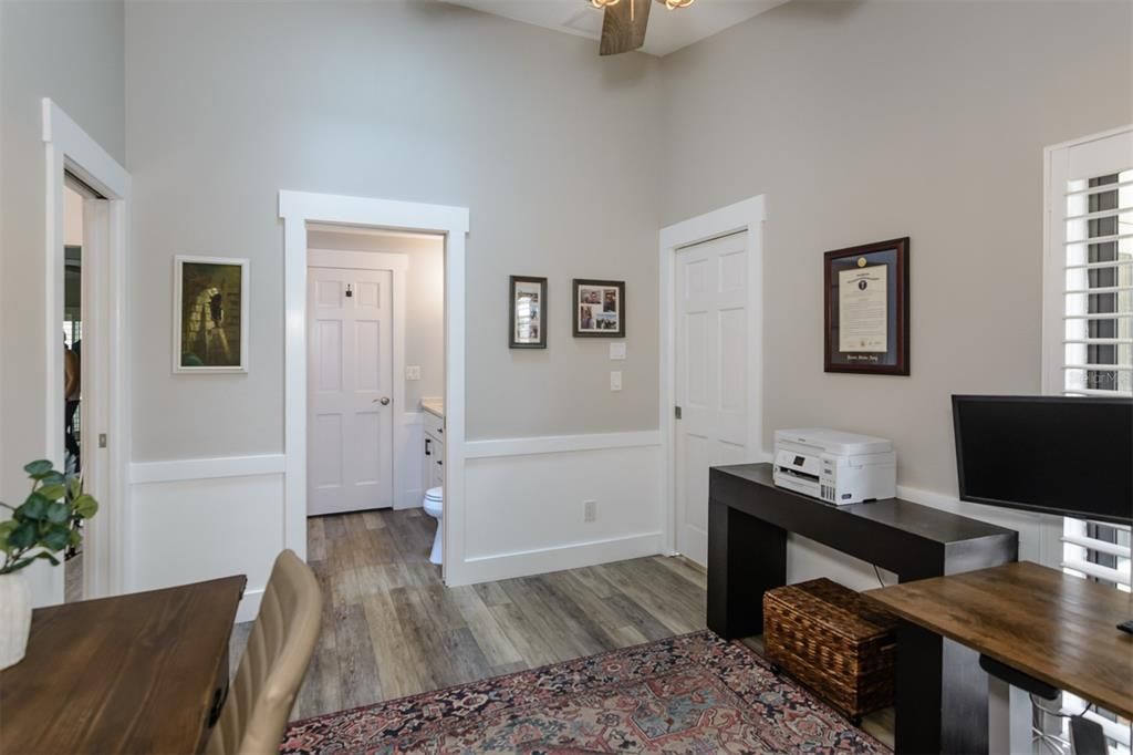 For Sale: $1,150,000 (3 beds, 2 baths, 3144 Square Feet)