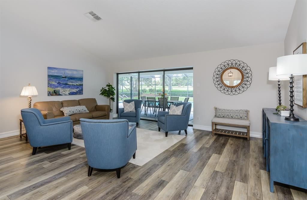 For Sale: $1,150,000 (3 beds, 2 baths, 3144 Square Feet)