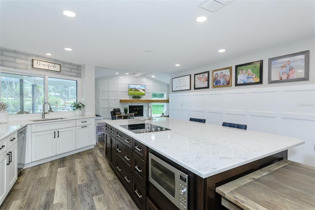 For Sale: $1,150,000 (3 beds, 2 baths, 3144 Square Feet)