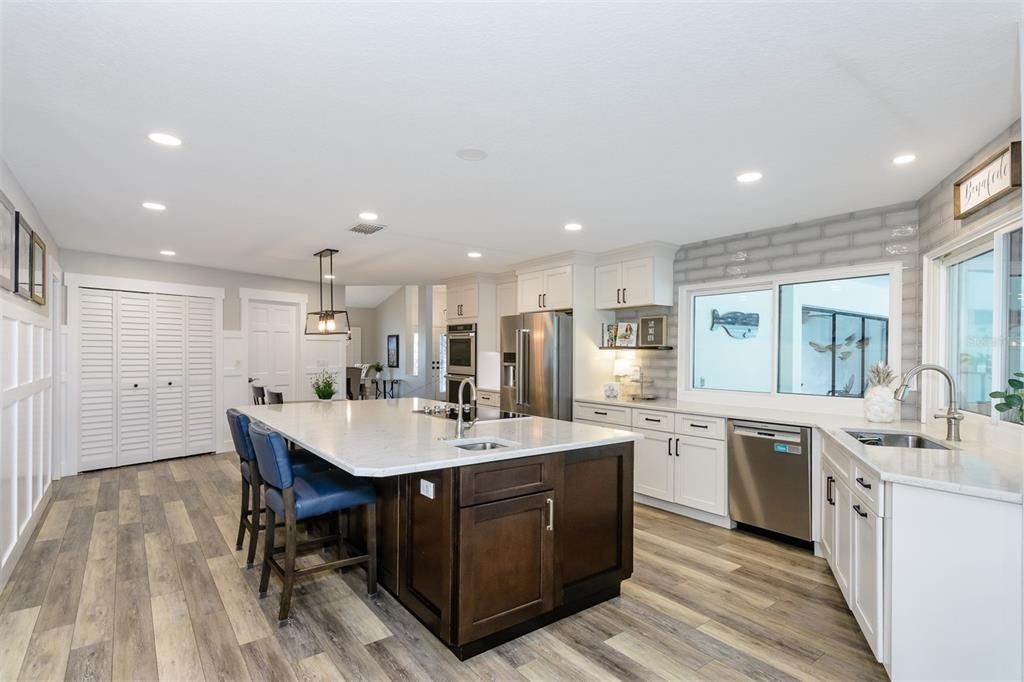 For Sale: $1,150,000 (3 beds, 2 baths, 3144 Square Feet)