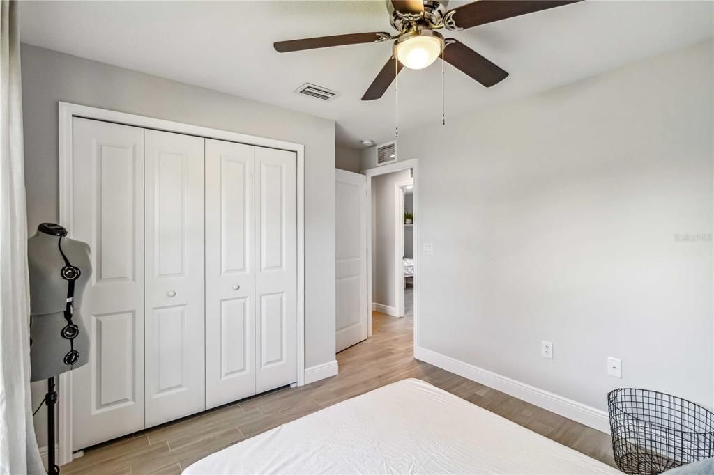 На продажу: $260,000 (3 спален, 2 ванн, 1290 Квадратных фут)