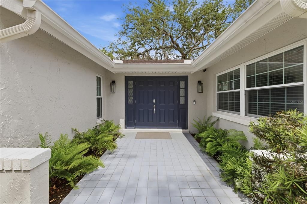 For Sale: $535,000 (4 beds, 2 baths, 2056 Square Feet)
