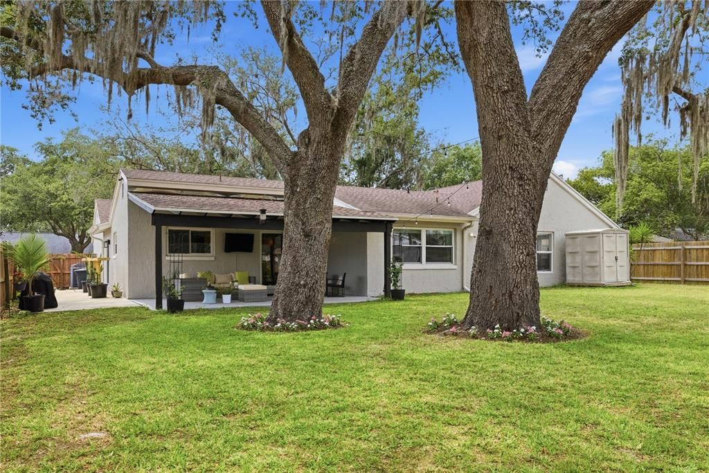 For Sale: $535,000 (4 beds, 2 baths, 2056 Square Feet)