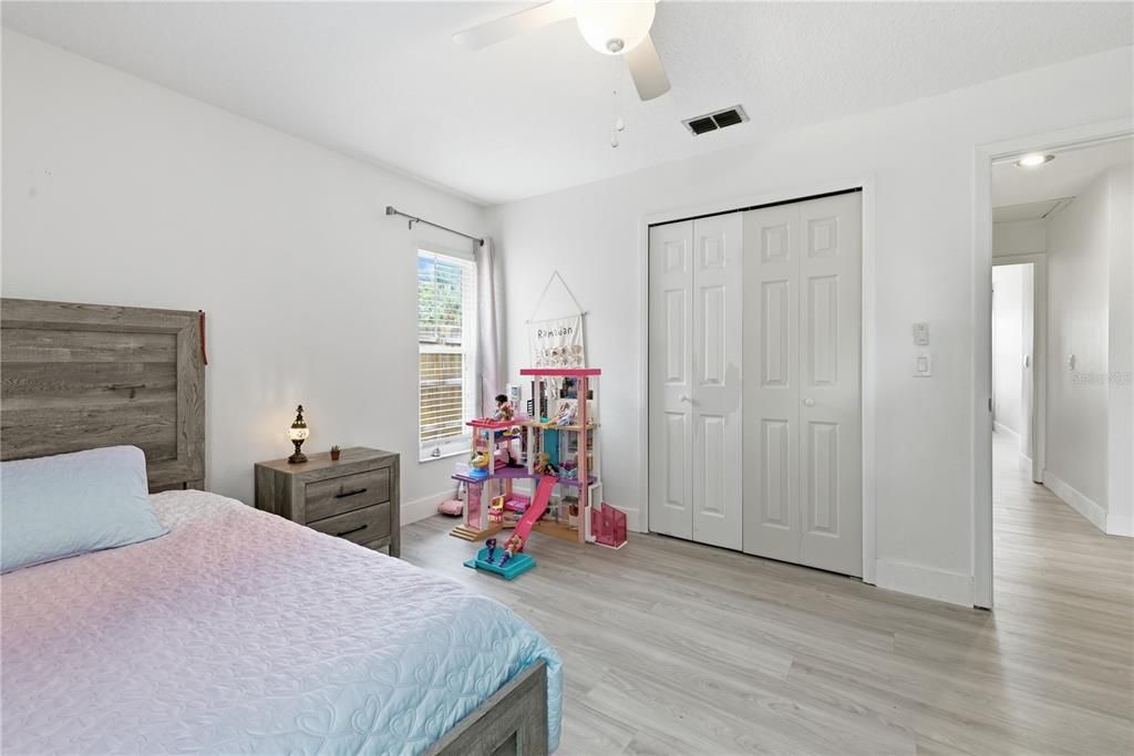 For Sale: $535,000 (4 beds, 2 baths, 2056 Square Feet)