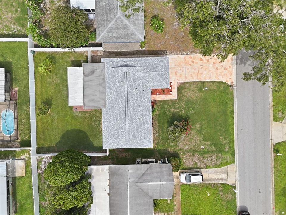 For Sale: $350,000 (2 beds, 1 baths, 1198 Square Feet)