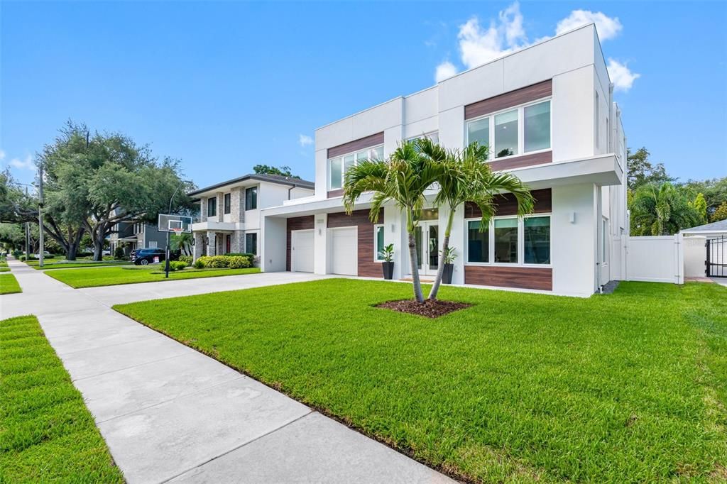 En Venta: $2,649,000 (4 camas, 5 baños, 4224 Pies cuadrados)