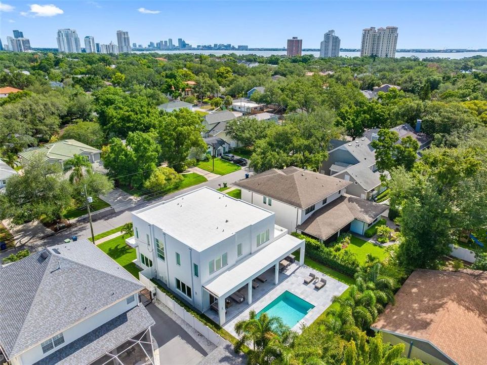 En Venta: $2,649,000 (4 camas, 5 baños, 4224 Pies cuadrados)