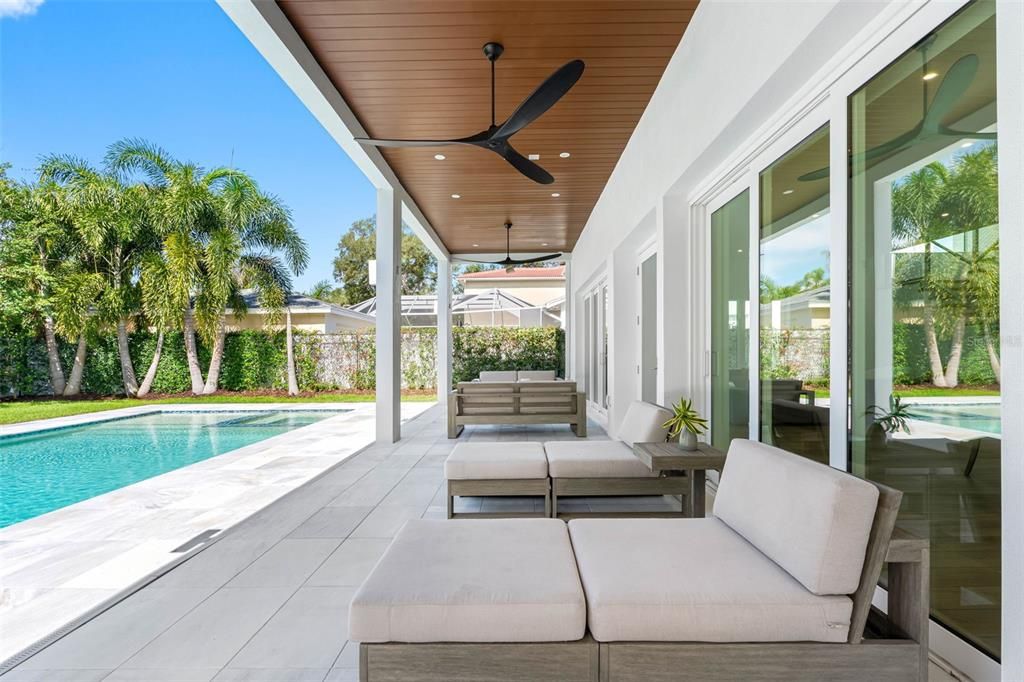 En Venta: $2,649,000 (4 camas, 5 baños, 4224 Pies cuadrados)