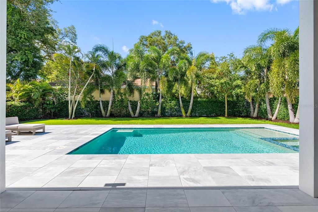 En Venta: $2,649,000 (4 camas, 5 baños, 4224 Pies cuadrados)