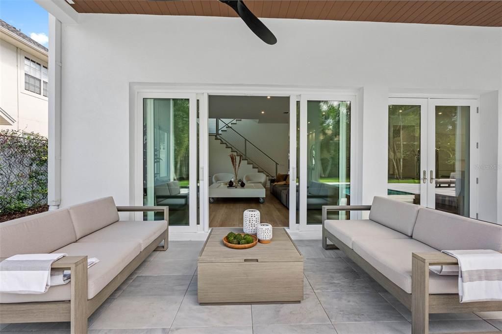 En Venta: $2,649,000 (4 camas, 5 baños, 4224 Pies cuadrados)