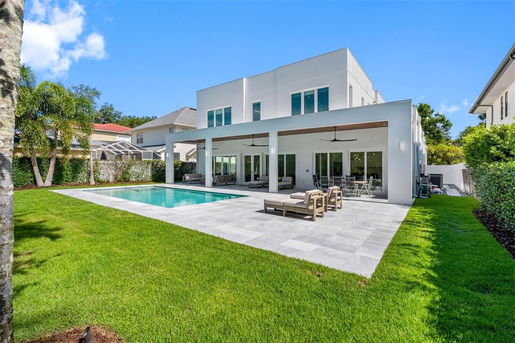 En Venta: $2,649,000 (4 camas, 5 baños, 4224 Pies cuadrados)