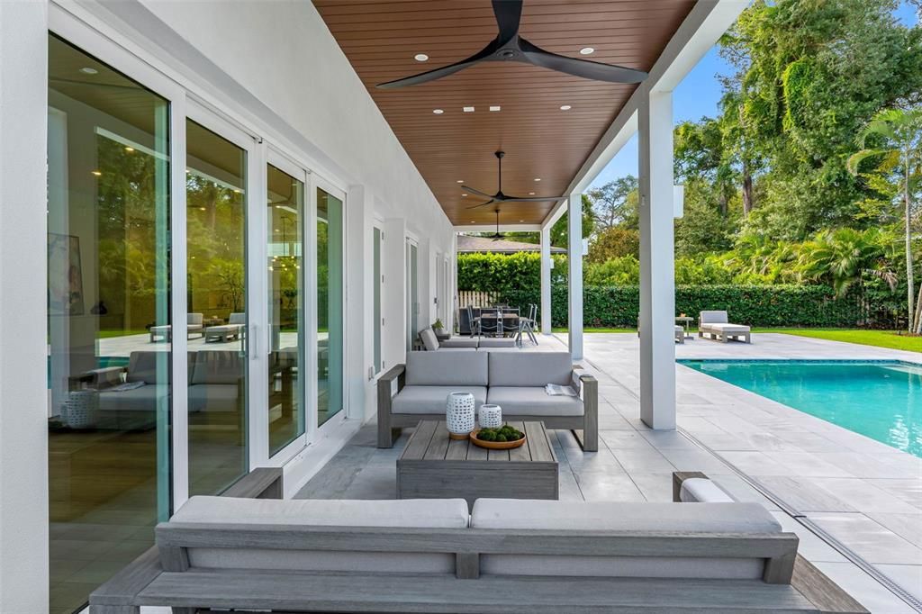 En Venta: $2,649,000 (4 camas, 5 baños, 4224 Pies cuadrados)