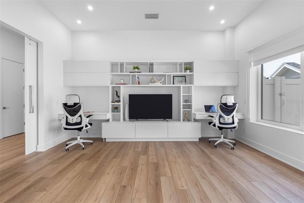 En Venta: $2,649,000 (4 camas, 5 baños, 4224 Pies cuadrados)
