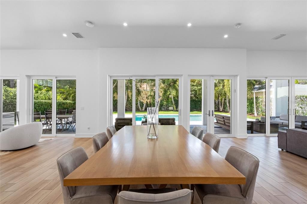 En Venta: $2,649,000 (4 camas, 5 baños, 4224 Pies cuadrados)