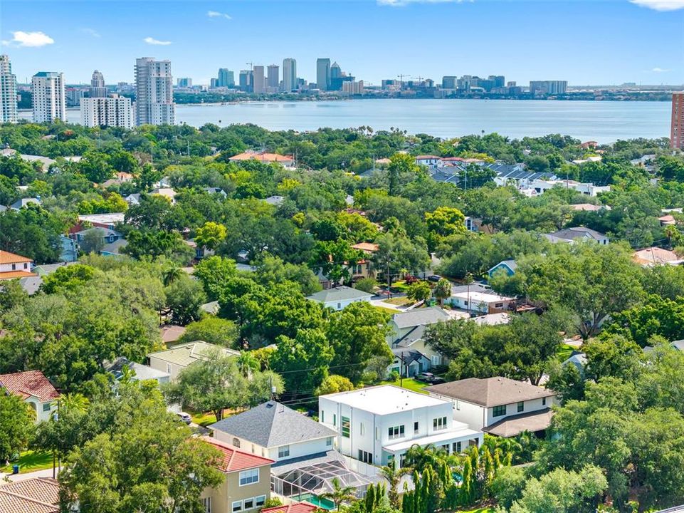 En Venta: $2,649,000 (4 camas, 5 baños, 4224 Pies cuadrados)