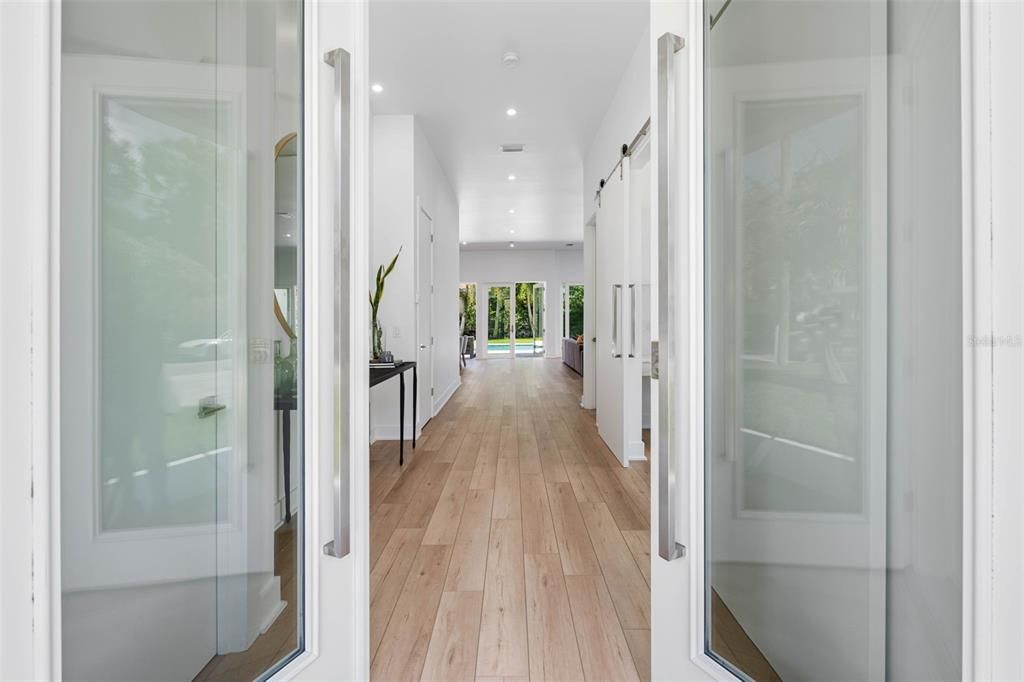 En Venta: $2,649,000 (4 camas, 5 baños, 4224 Pies cuadrados)