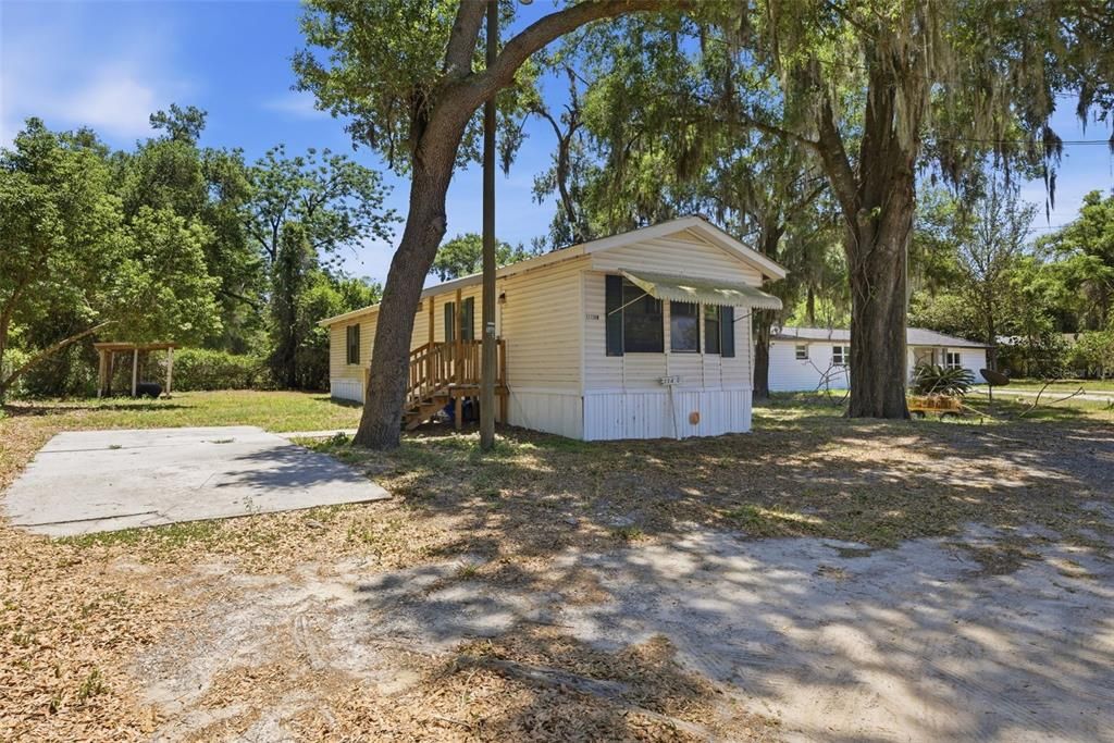 For Sale: $374,900 (5 beds, 4 baths, 3277 Square Feet)
