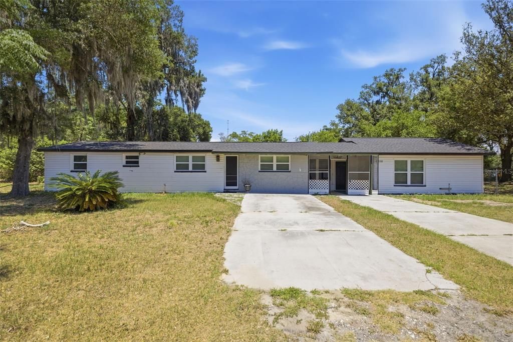 For Sale: $374,900 (5 beds, 4 baths, 3277 Square Feet)