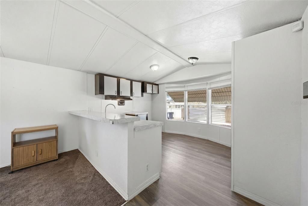 For Sale: $374,900 (5 beds, 4 baths, 3277 Square Feet)