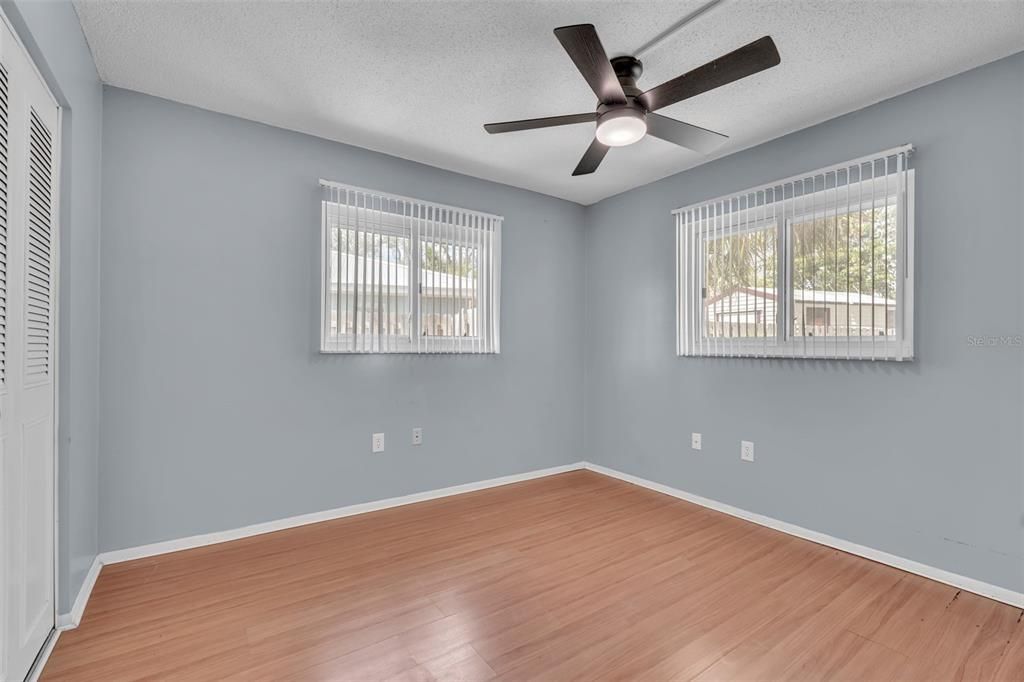 For Sale: $399,500 (3 beds, 2 baths, 1235 Square Feet)