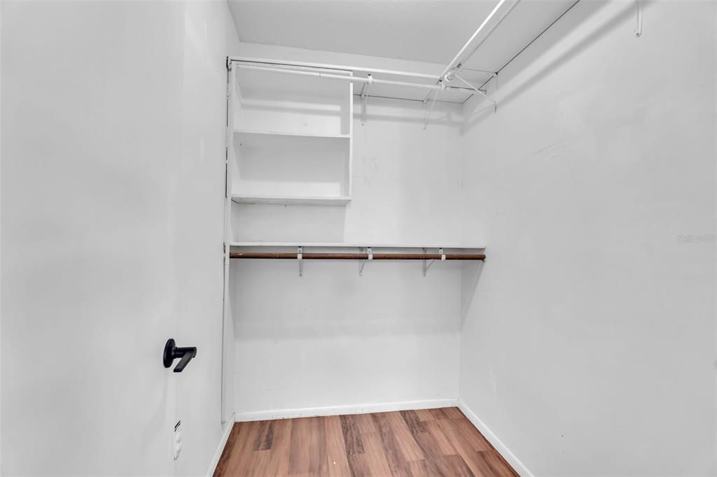 For Sale: $399,500 (3 beds, 2 baths, 1235 Square Feet)