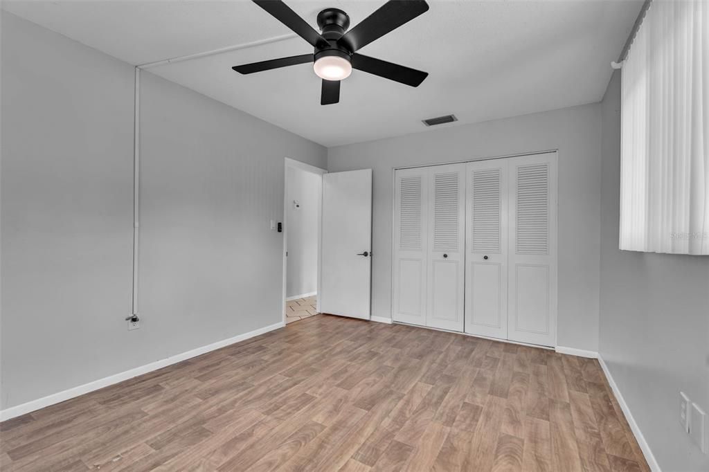 For Sale: $399,500 (3 beds, 2 baths, 1235 Square Feet)