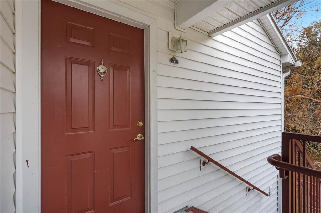 For Sale: $199,900 (2 beds, 2 baths, 971 Square Feet)