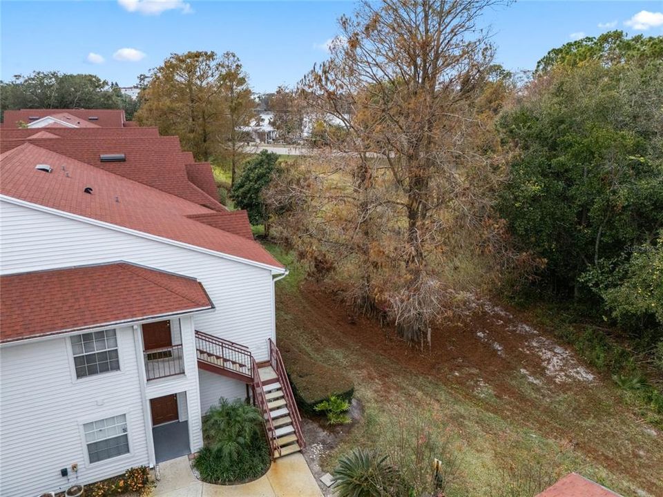 For Sale: $199,900 (2 beds, 2 baths, 971 Square Feet)