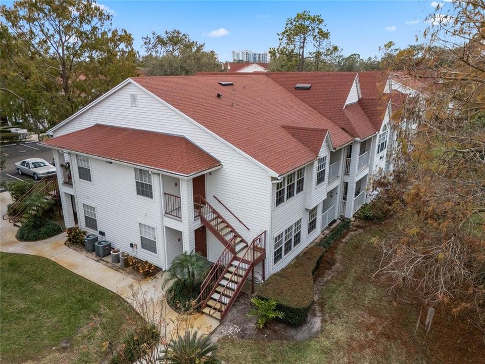 For Sale: $199,900 (2 beds, 2 baths, 971 Square Feet)
